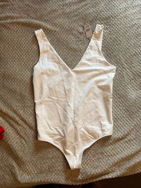 Express White V-Neck Ribbed Bodysuit - Women Intimates